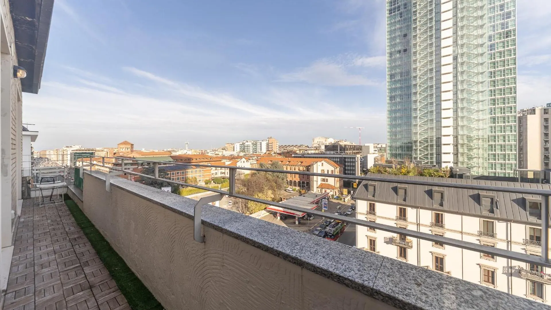 La Vista Sulla Citta - 8Vo Piano Attico Mozzafiato Apartment Milan 0*,  Italy